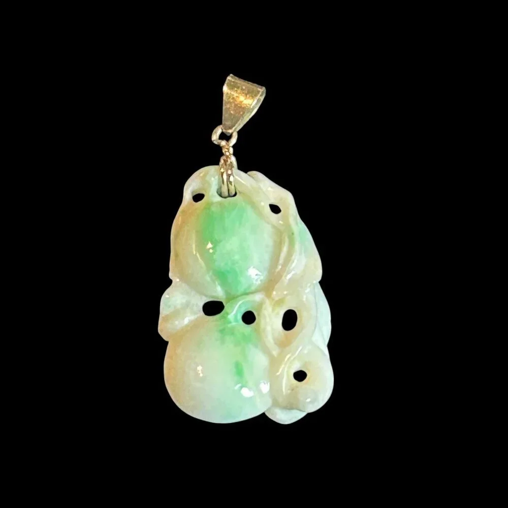 Chinese Vintage Hand Carved Jadeite Fruit Pendant Gold Bezel - Picture 2 of 7